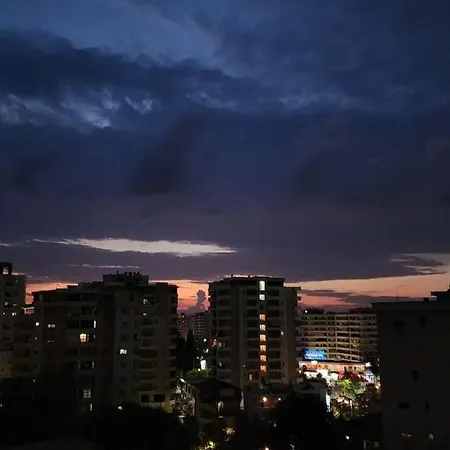 Kloan's Lejlighed Vlorë